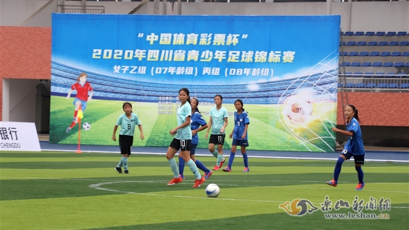 契合他